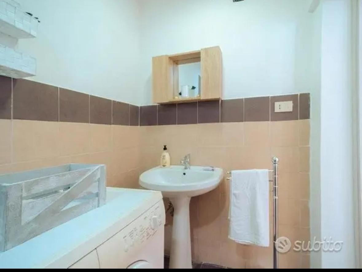Ballar'Home - Casa Sbriju' Palermo Luaran gambar