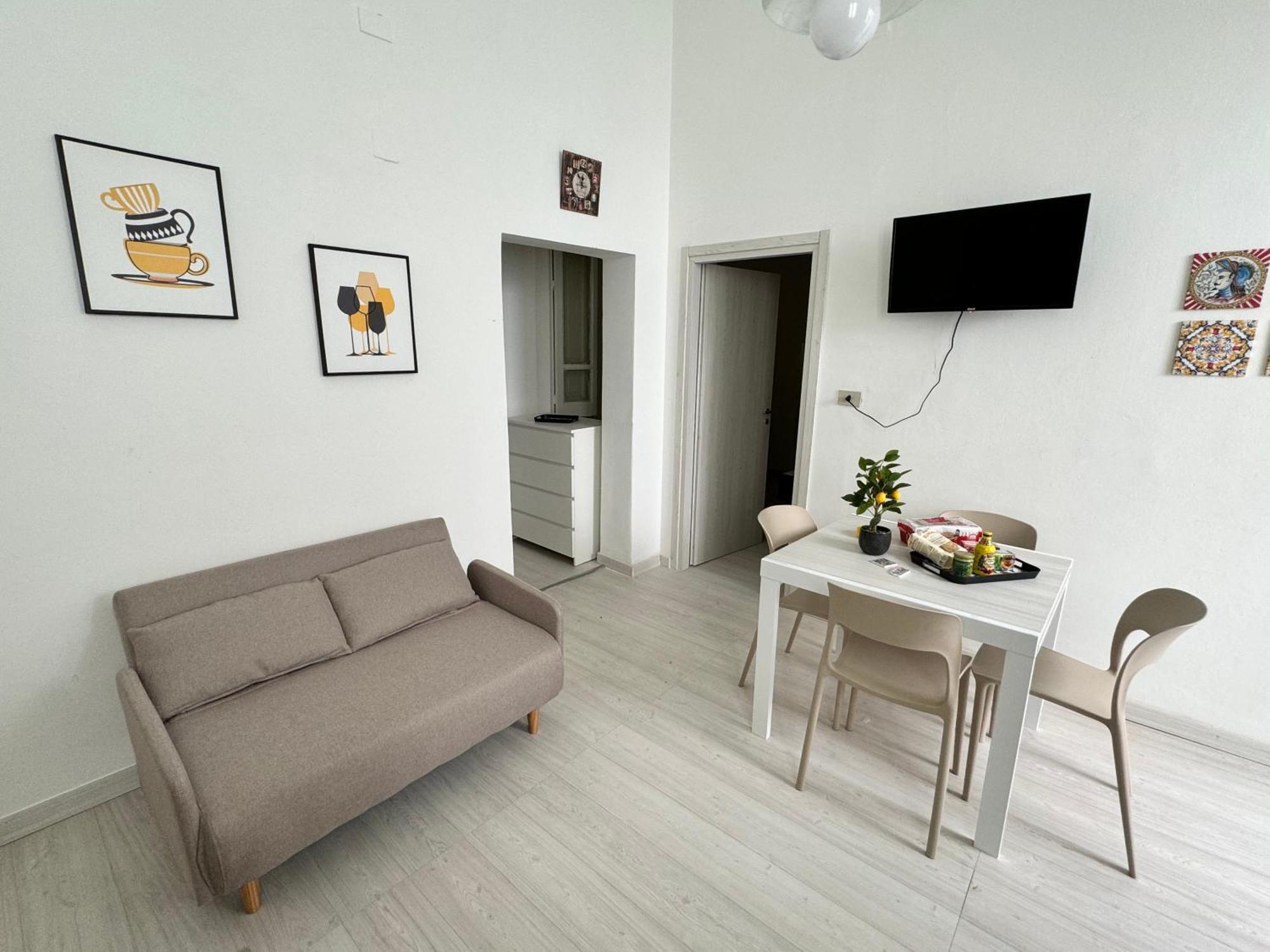 Ballar'Home - Casa Sbriju' Palermo Luaran gambar